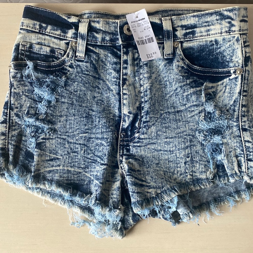Joyce Leslie Short shorts